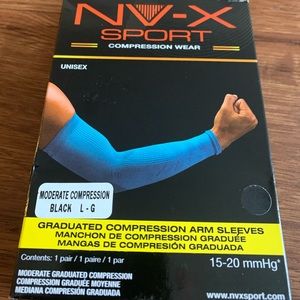 NV-X Sport Arm Sleeves 15-20MMHG (Black)